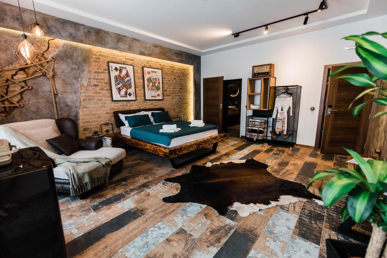 Square 19-Boutique Hotel Novi Sad Exterior photo